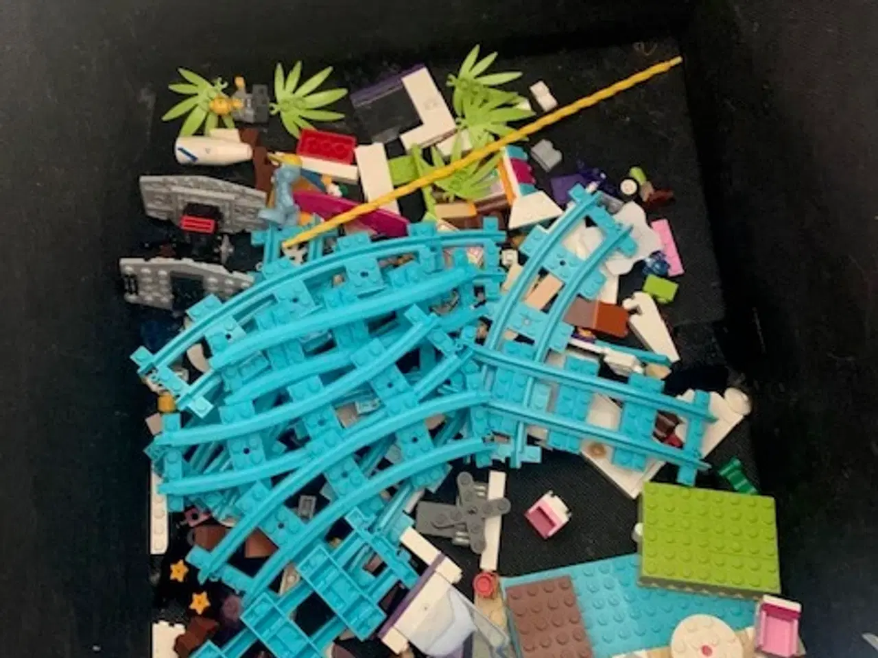 Billede 9 - Forskellige Lego friends modeller 