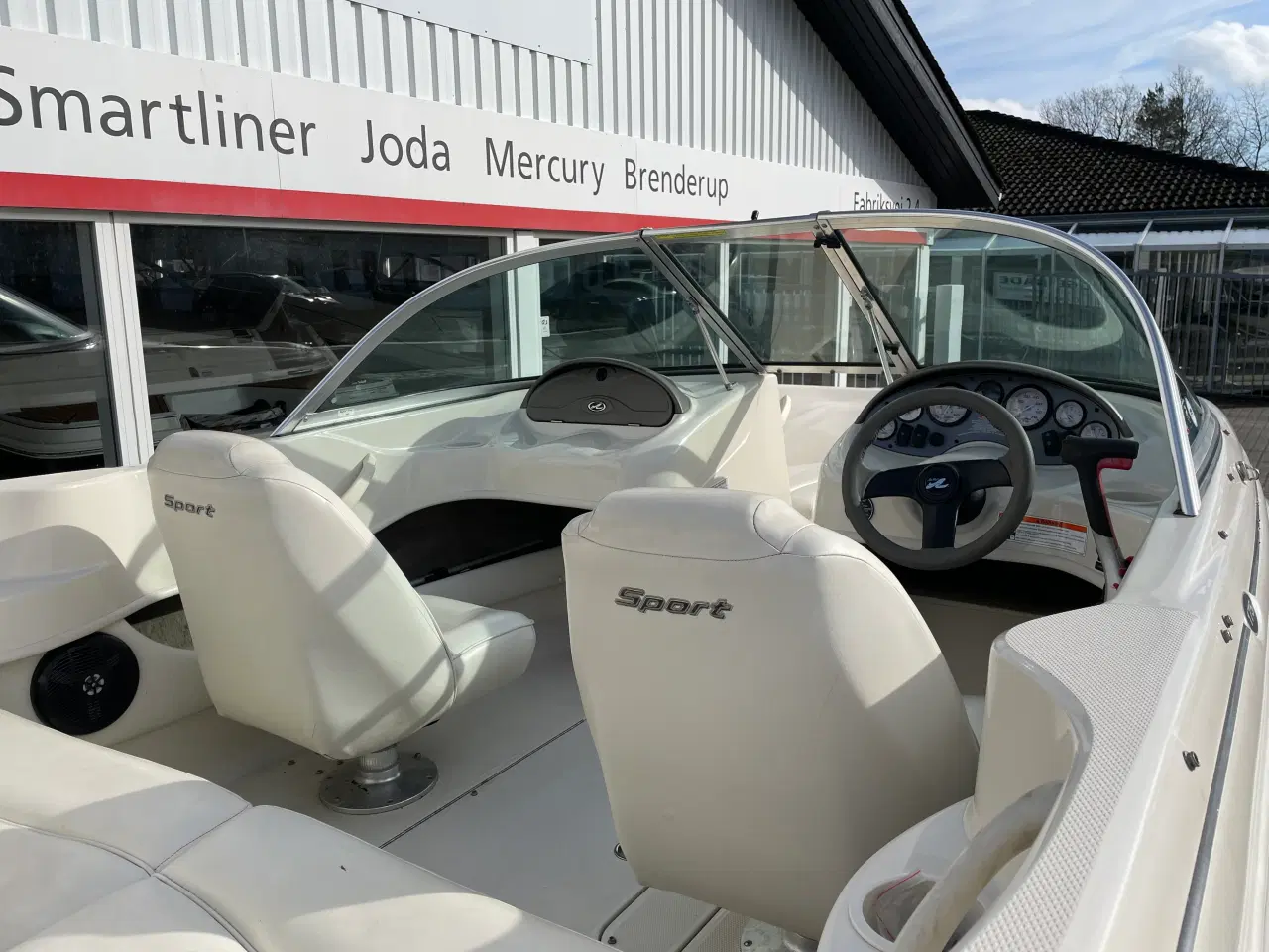 Billede 9 - 175 Sport Bowrider med 135 hk Mercruiser 3,0L 4 takt i/b og 1350 kg Variant bådtrailer