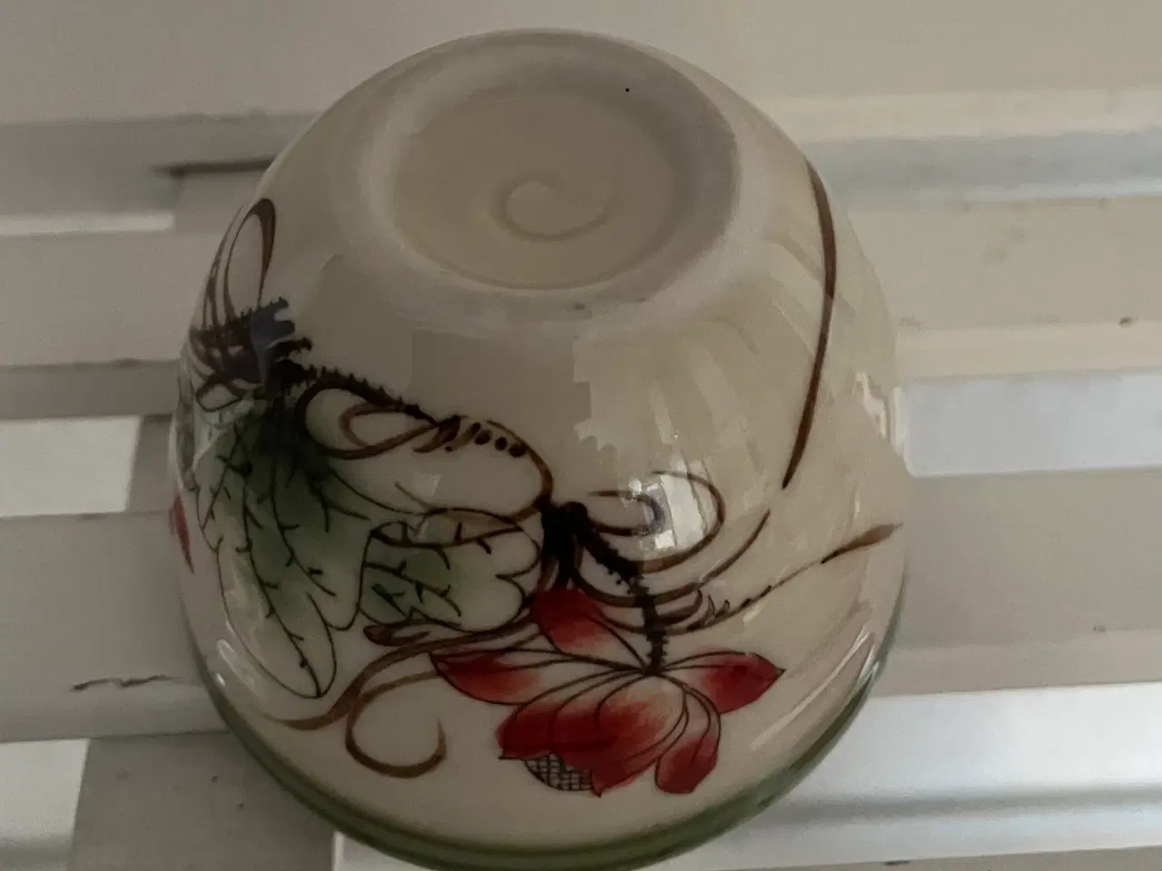Billede 2 - Vietnamesisk lotusmotiv keramisk tekop
