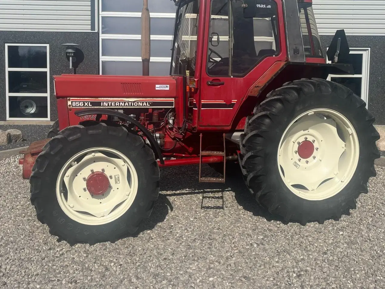 Billede 1 - IH 856XL Med gode dæk