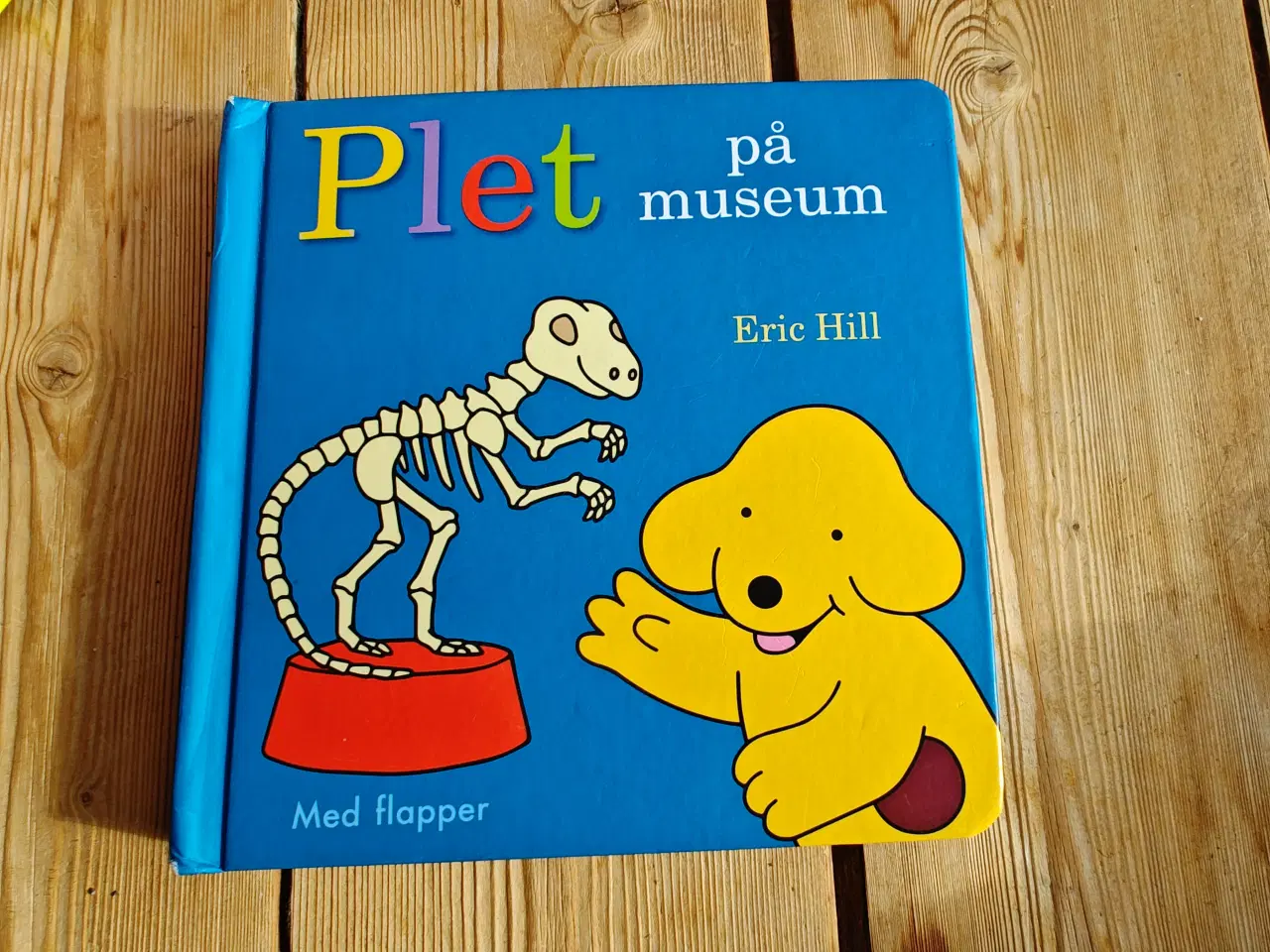 Billede 1 - Plet på museum BOG med Flapper af Eric Hill