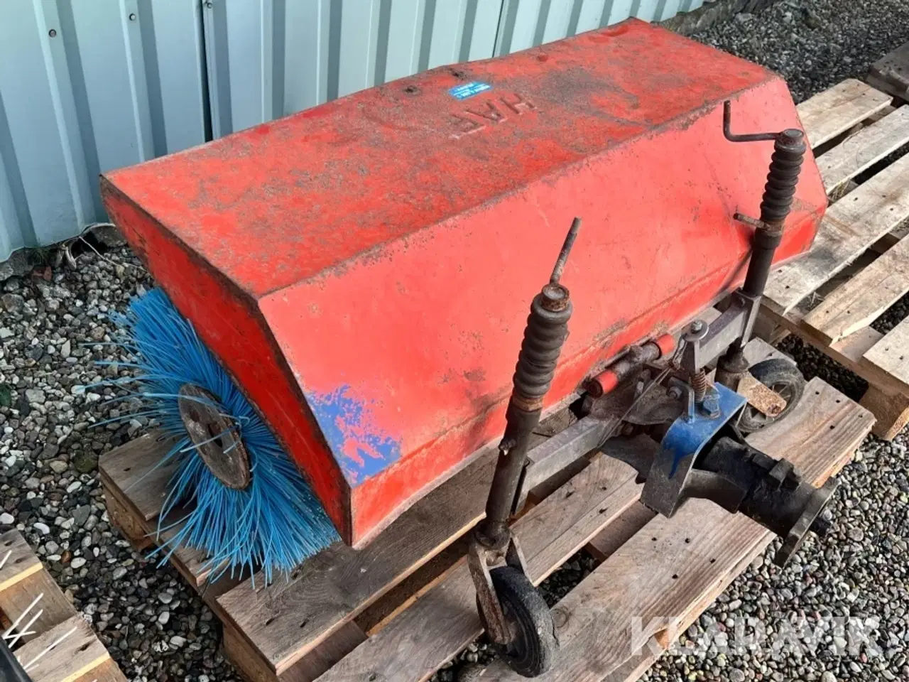 Billede 1 - Fejekost Nibbi 105