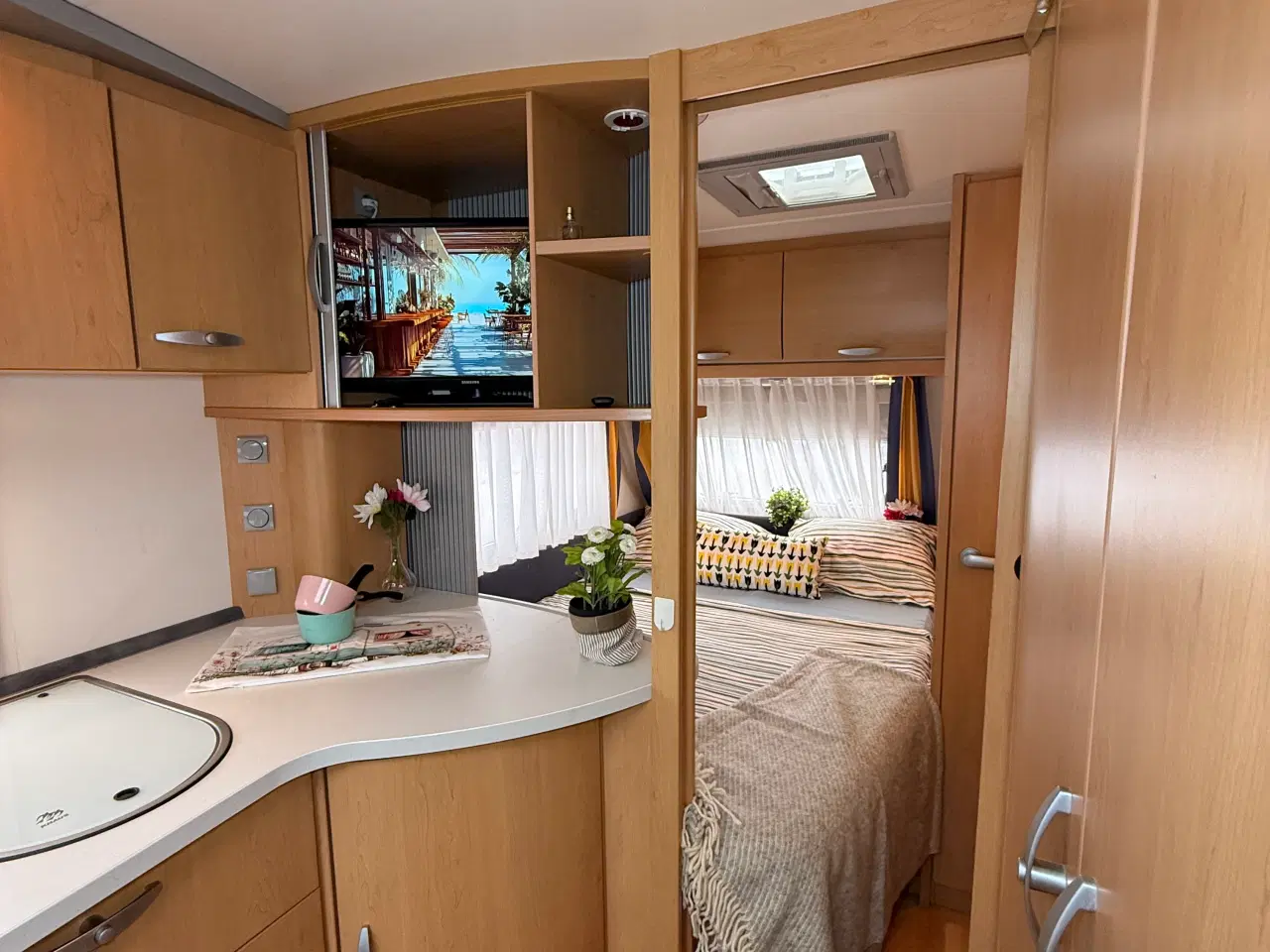 Billede 5 - 2007 Knaus Sudwind 500 / Med Solsejl 