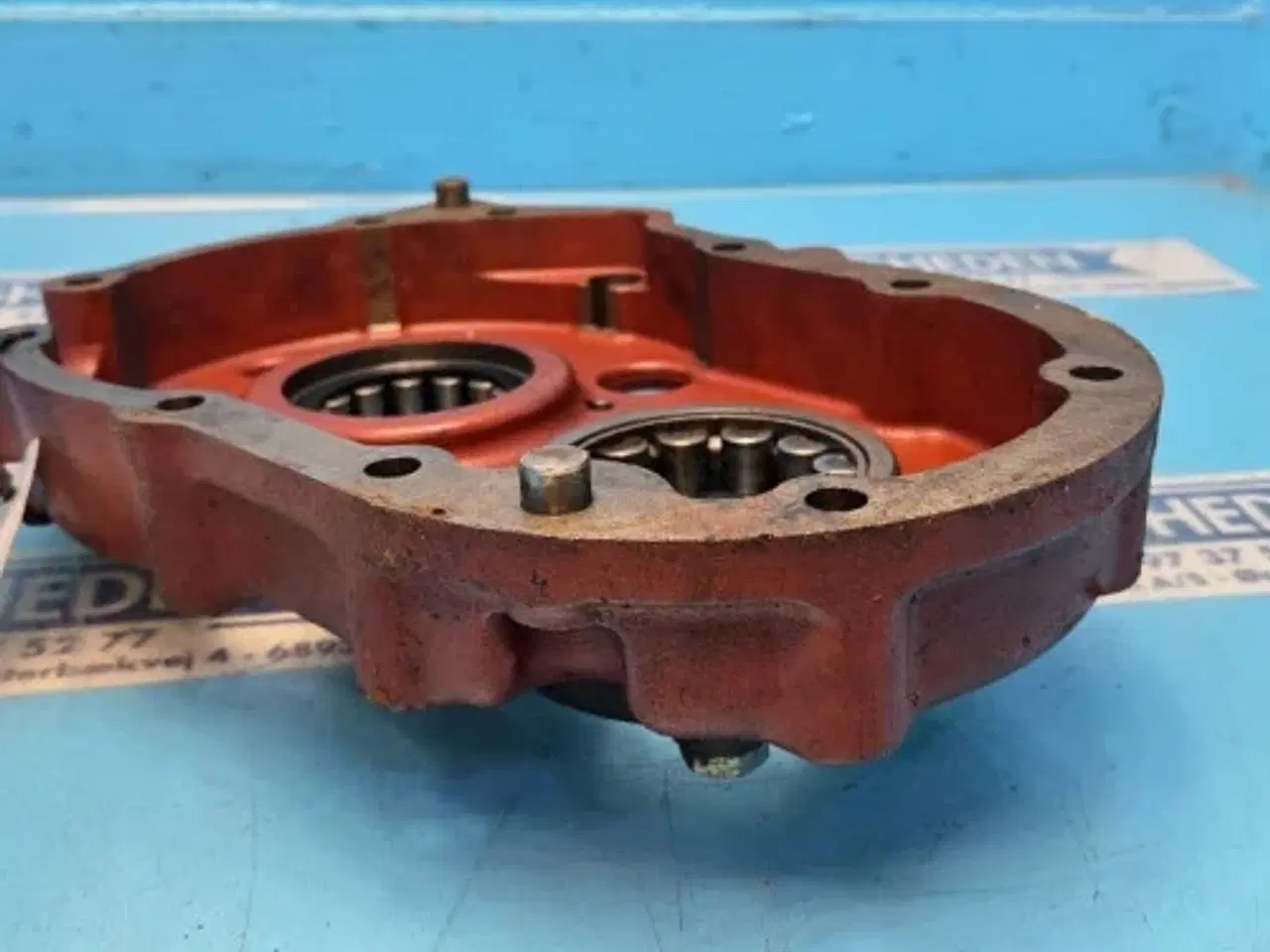 Billede 3 - New Holland 8340 Transmission Dæksel 81869730