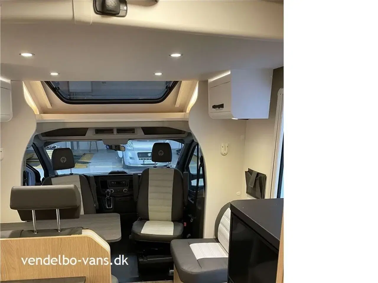 Billede 14 - 2026 - SunLight T 680 Adventure Edition   Adventure Edition, spækket med udstyr