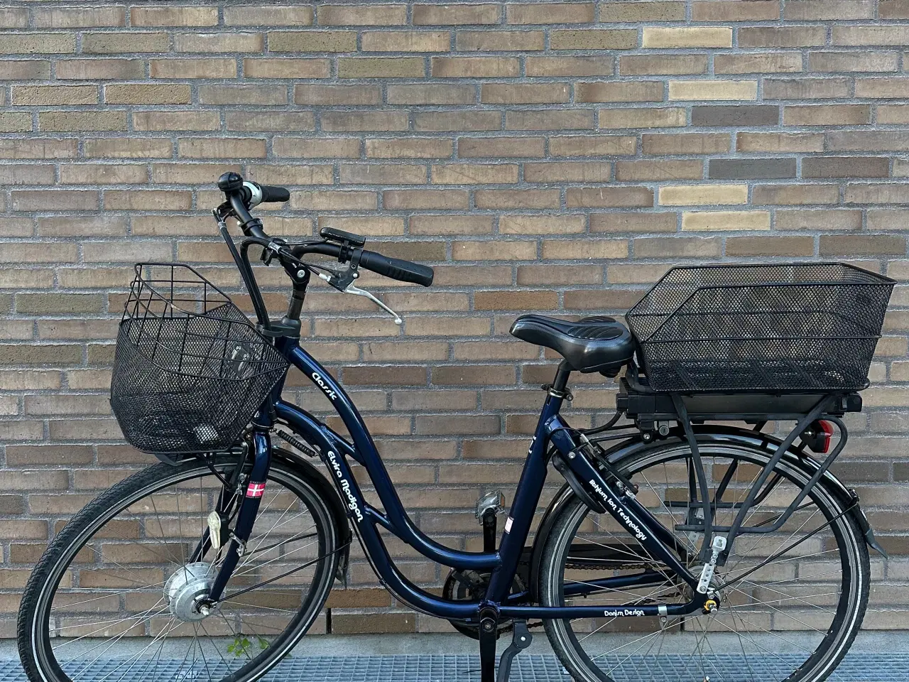 Billede 1 - Elvira Madigan dame elcykel – velholdt og køreklar