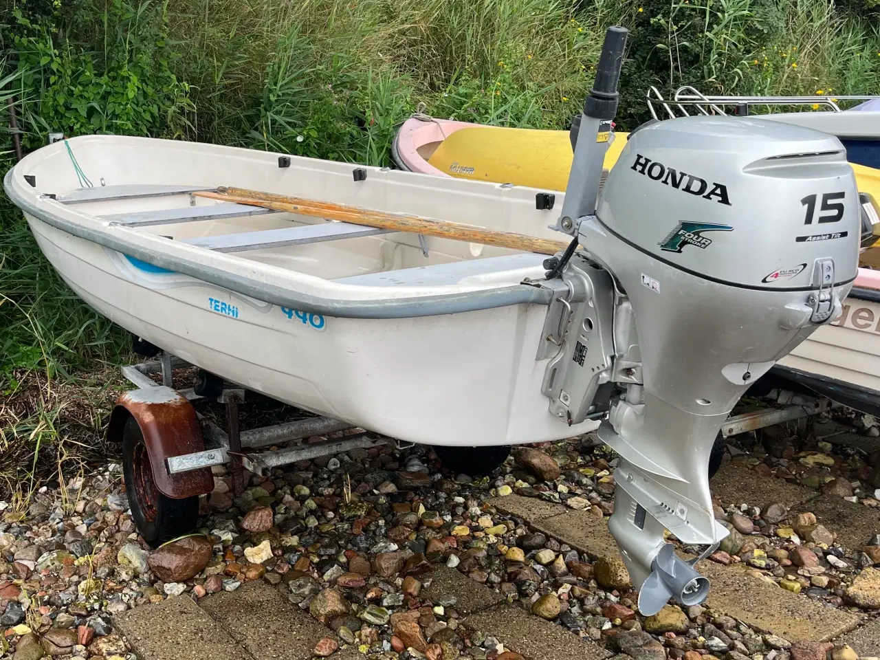 Billede 2 - Terhi 440 jolle med 15 hk. Honda motor 