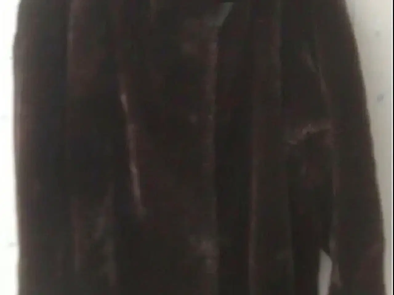 Billede 1 - 3/4 lang jakke i imiteret bjørn