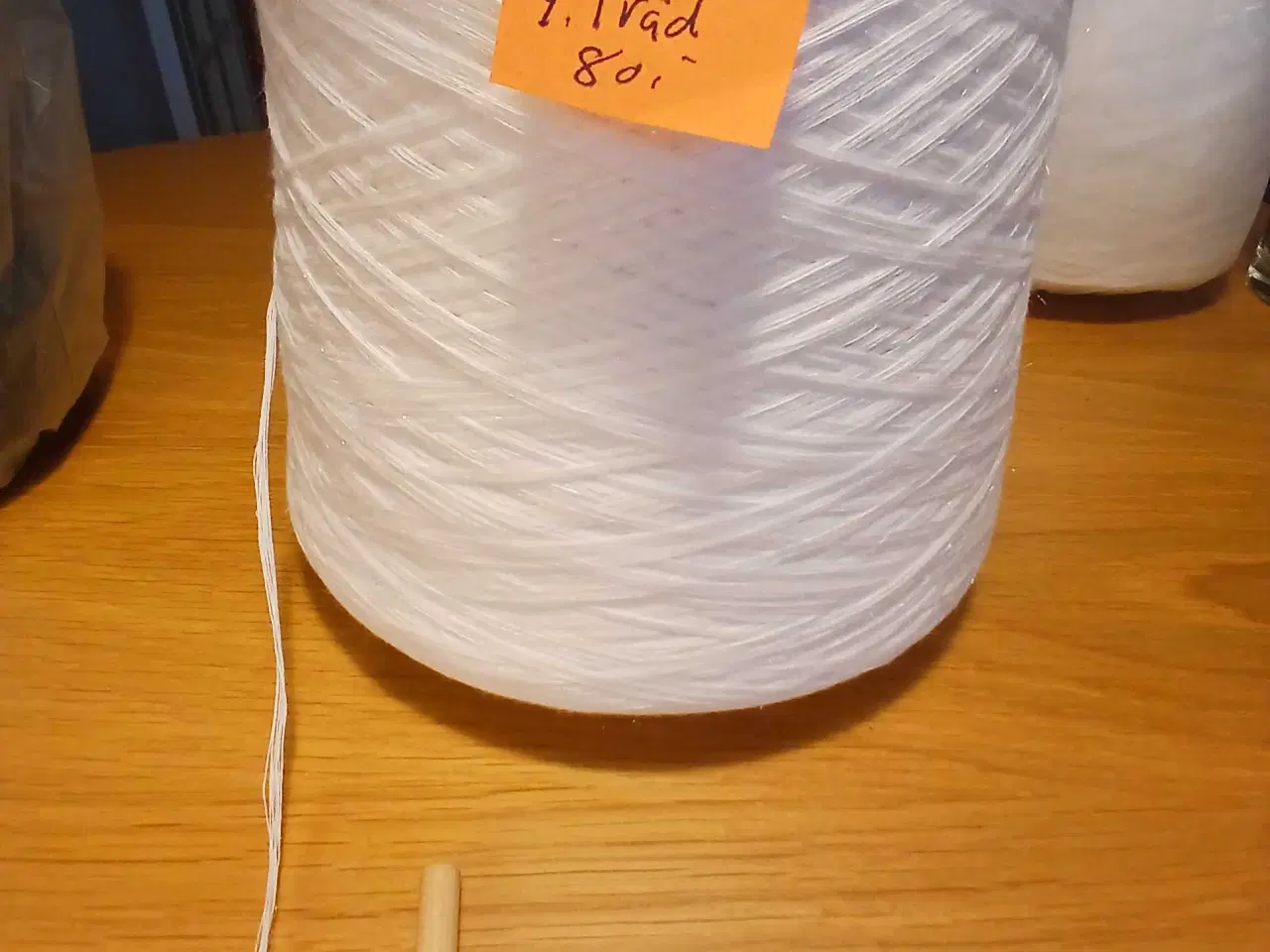 Billede 8 - Maskinegarn sælges