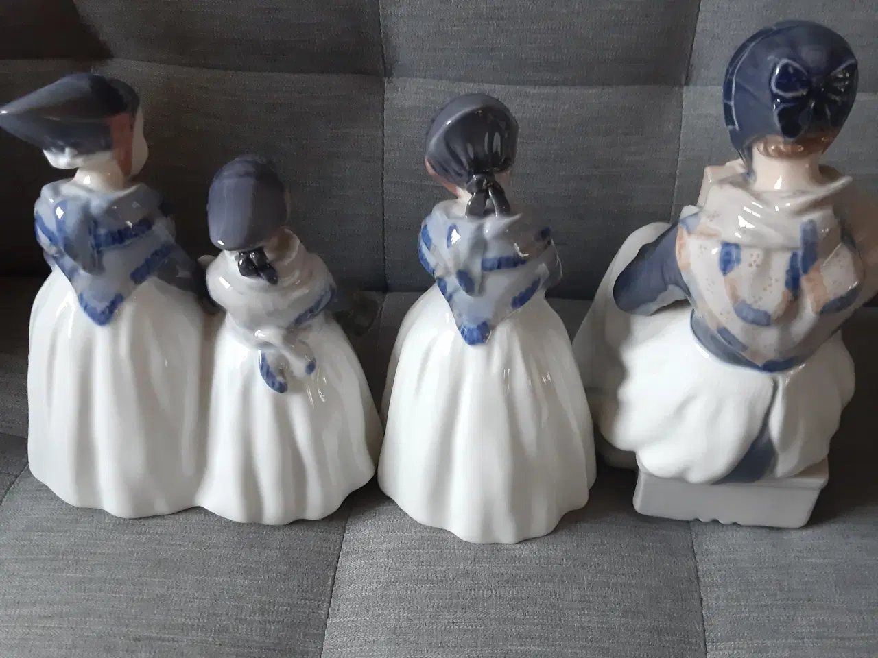 Billede 3 - 4 Amagerpiger Nr. 1316,1317 og 1251.