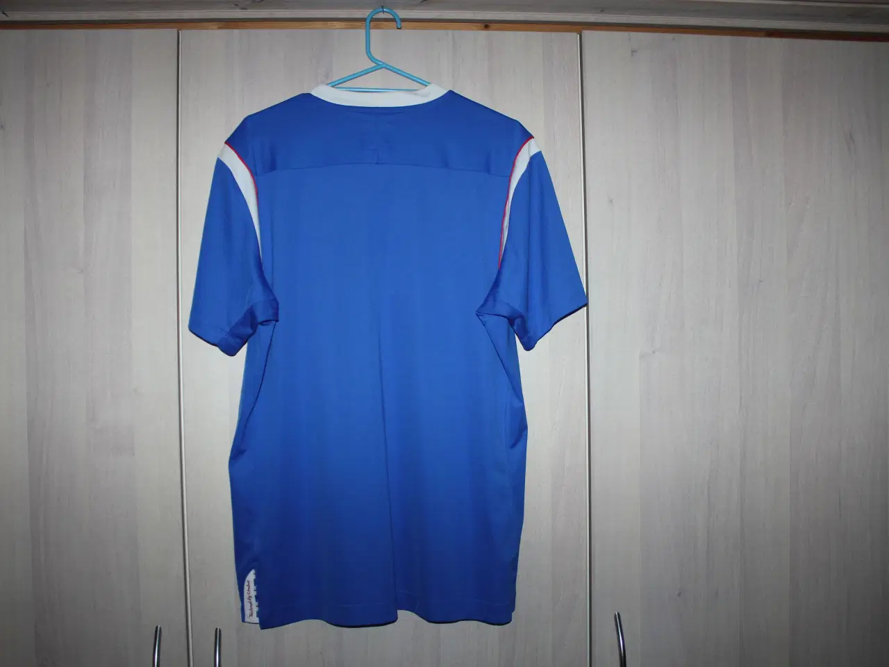 Billede 2 - Rangers fodboldtrøje  str. L