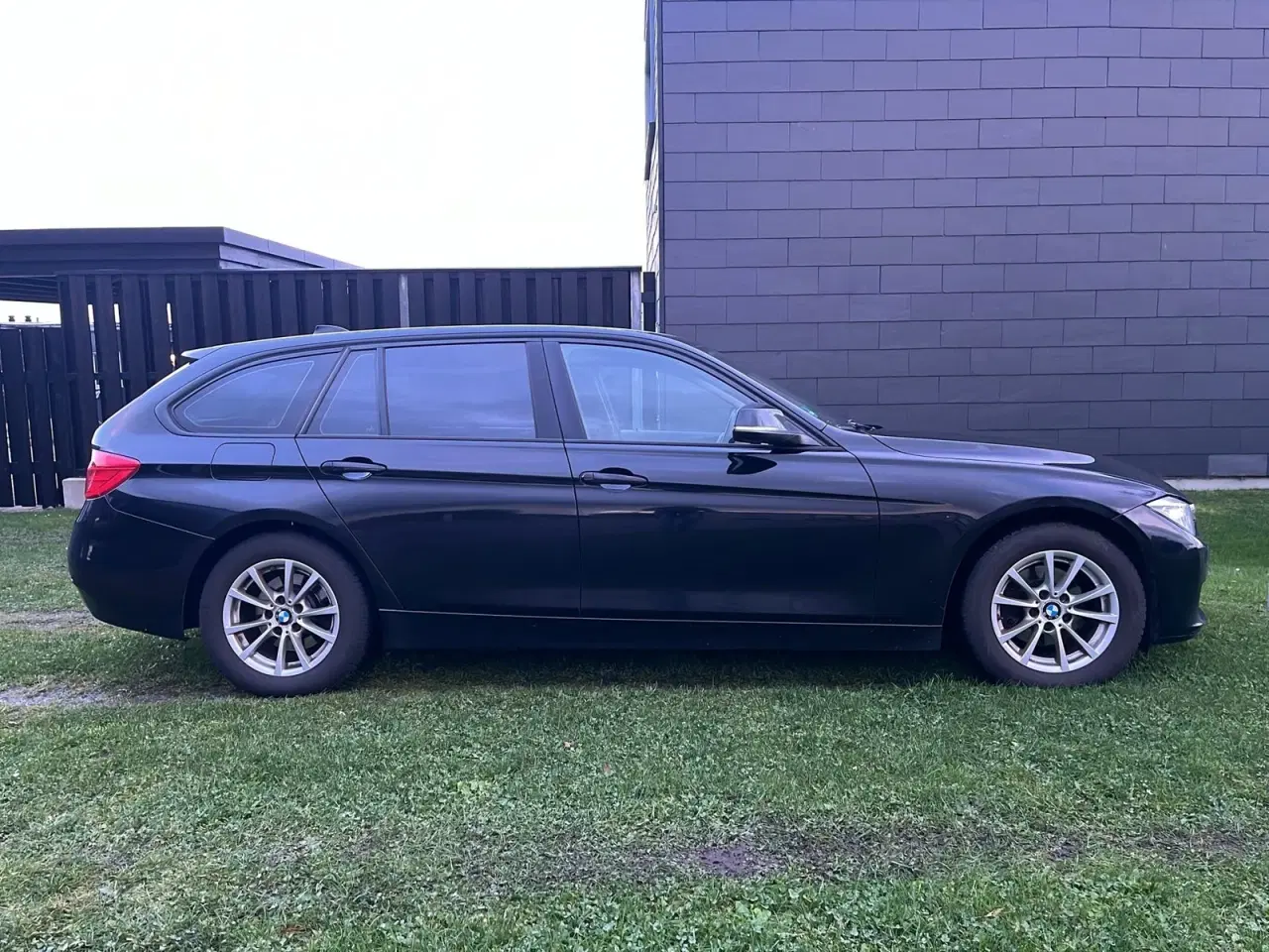 Billede 4 - BMW 318d 2,0 Touring Sport Line aut.