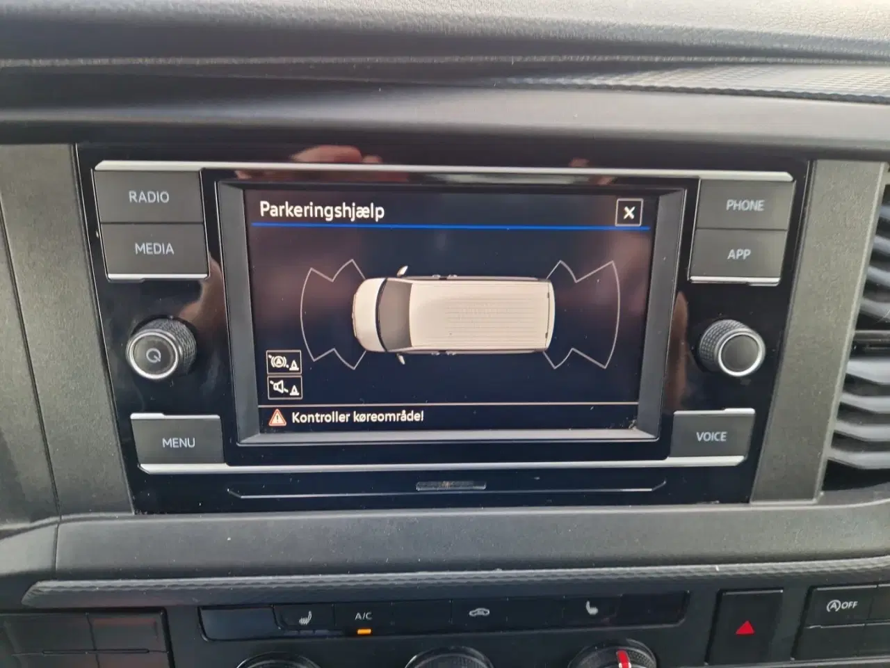 Billede 17 - VW Transporter 2,0 TDi 110 Kassevogn lang