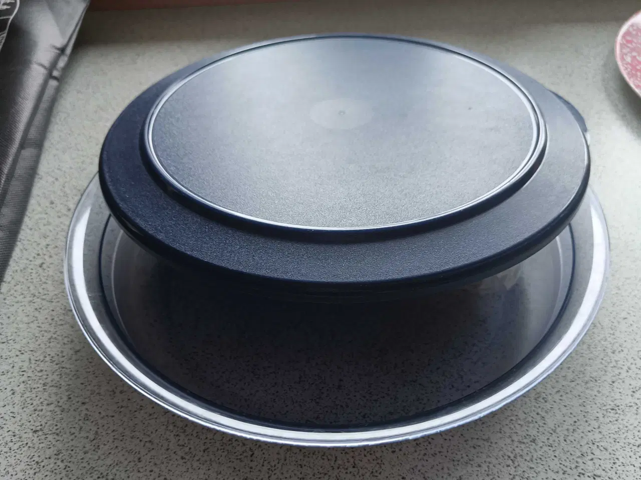 Billede 1 - Tupperware beholder 1.3 liter