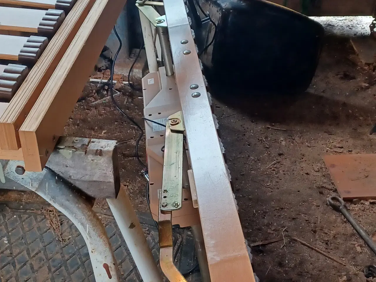 Billede 2 - Seng 140x190