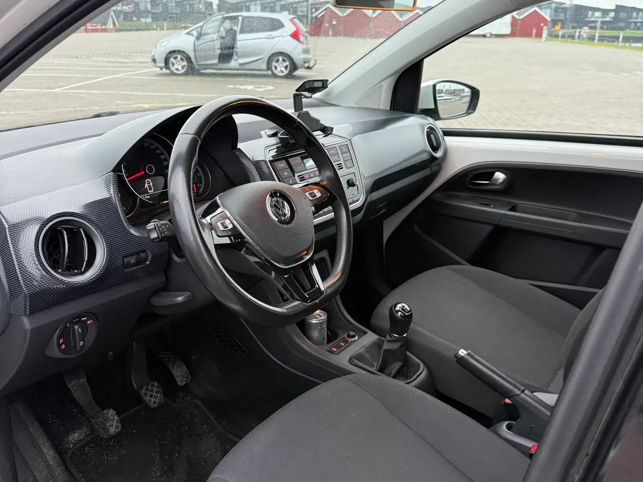 Billede 6 - VW Up! Veludstyret ! 