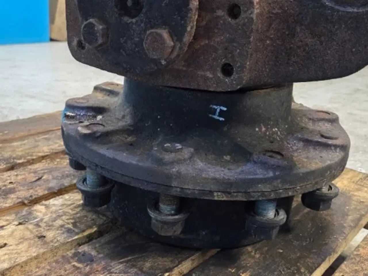 Billede 5 - New Holland LB115B Hjulnav L. 85825032