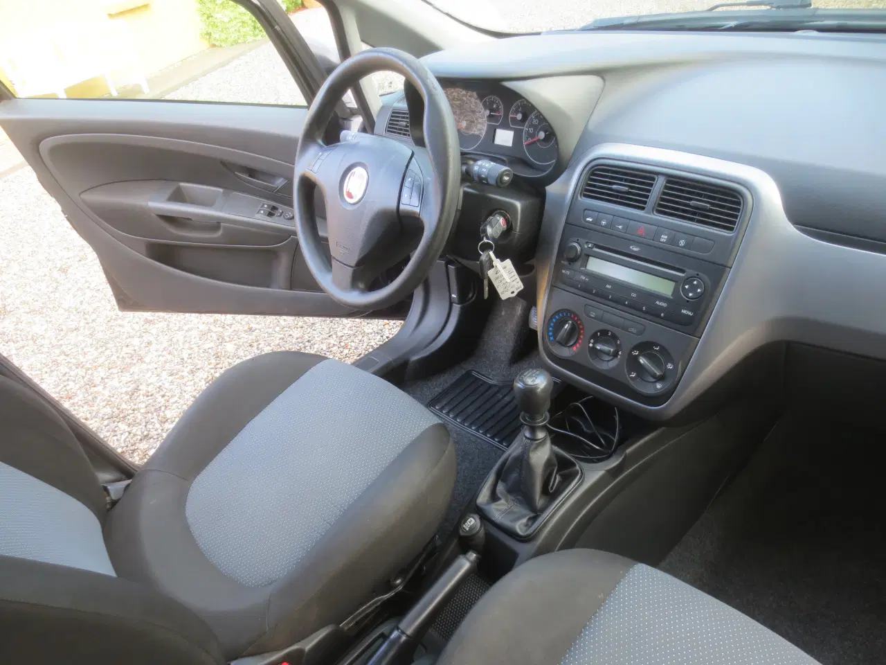 Billede 18 - Fiat Punto 1.2 i Km 137, Nysynet. 