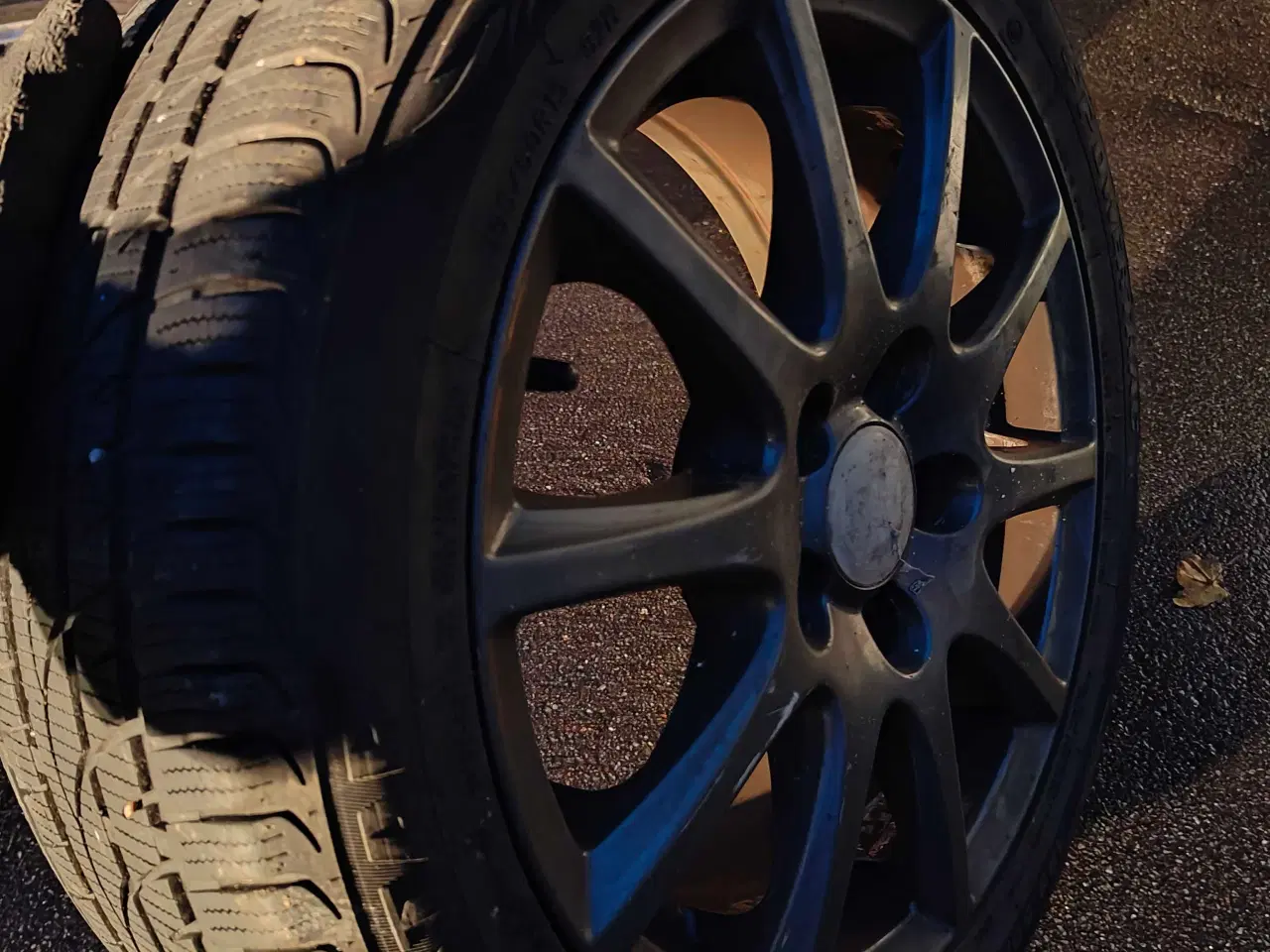 Billede 2 - 2 stk billige vinterdæk 15"