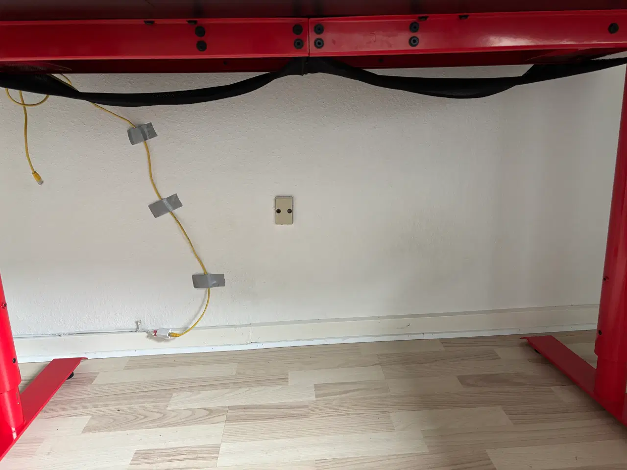 Billede 2 -  Arozzi Arena Gaming Desk 