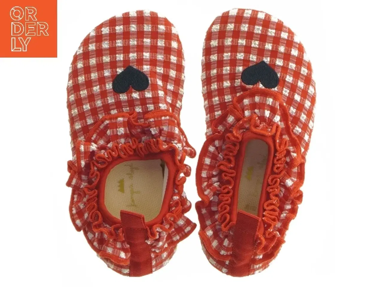 Billede 5 - Børnesko med ternet mønster (str. 26-27 )