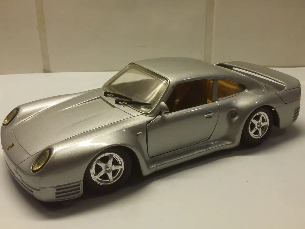 Billede 1 - Porche 959 Revell Gmbh scala 1:24