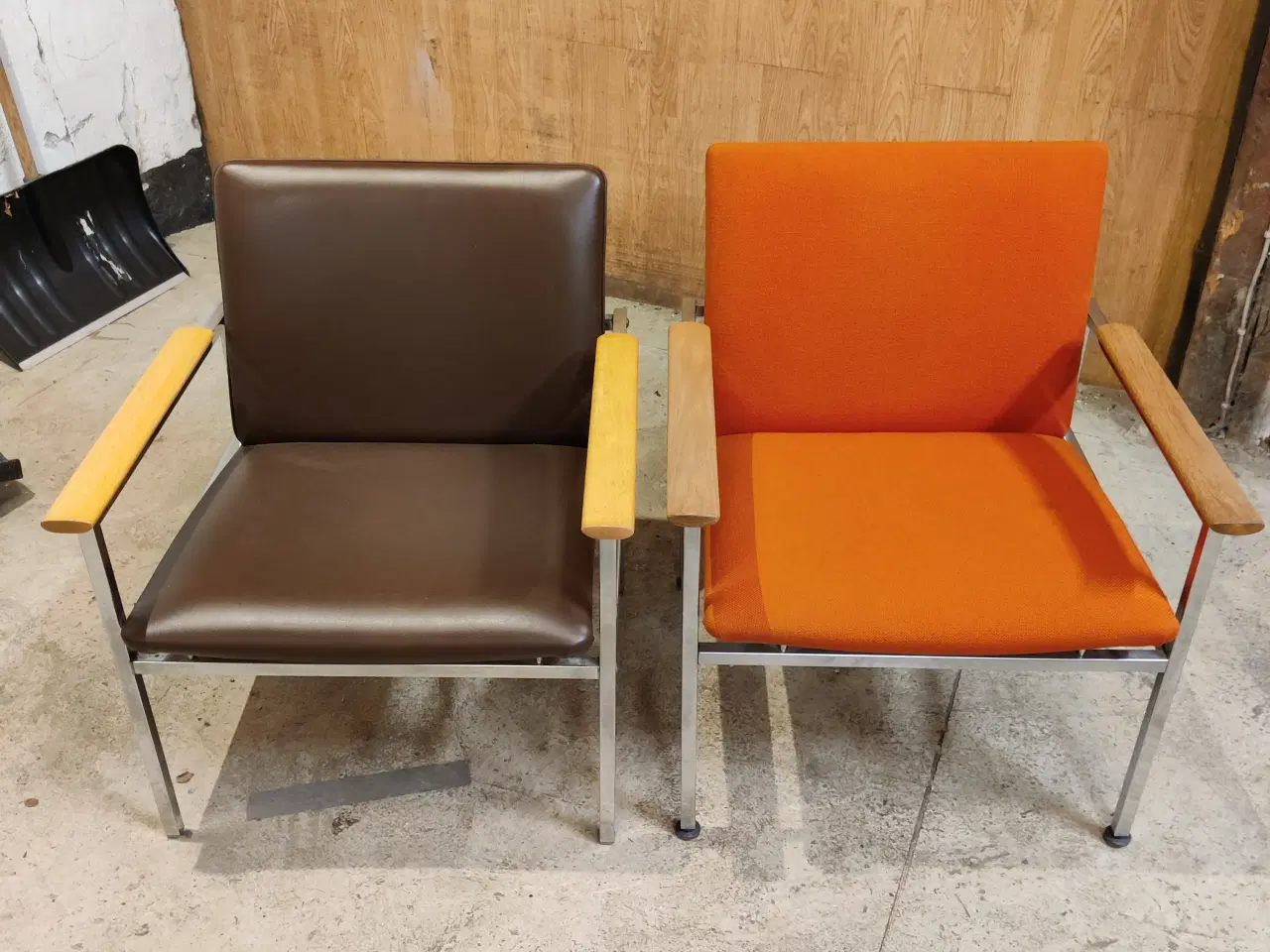 Billede 1 - Lænestole, to farver