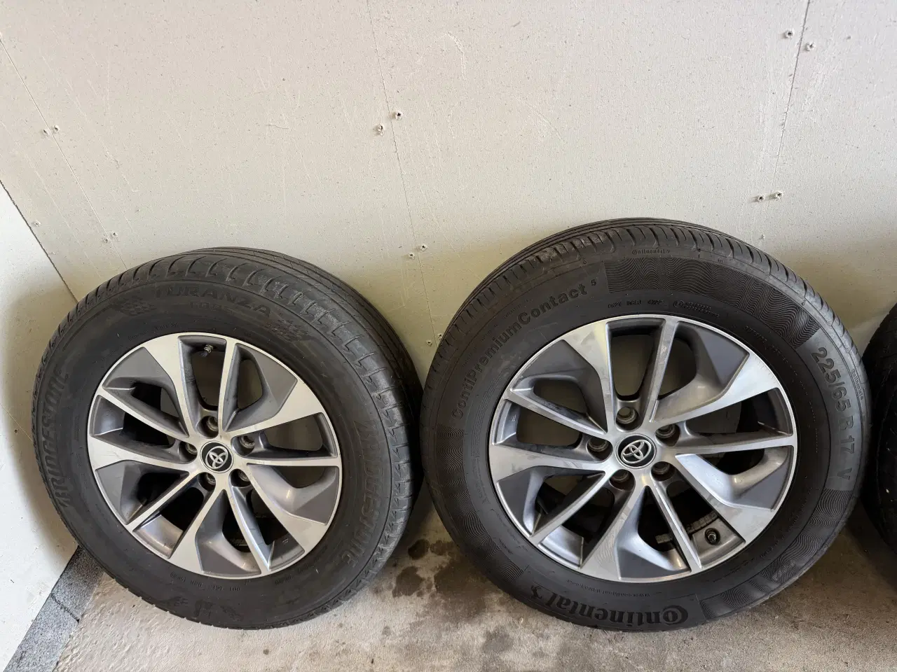 Billede 2 - Alufælge Toyota Rav 4