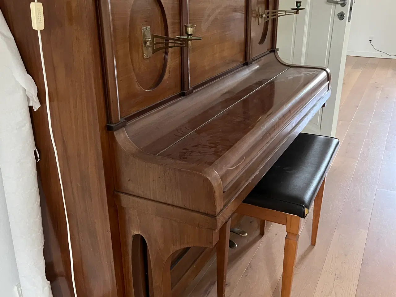 Billede 1 - Opretstående klaver