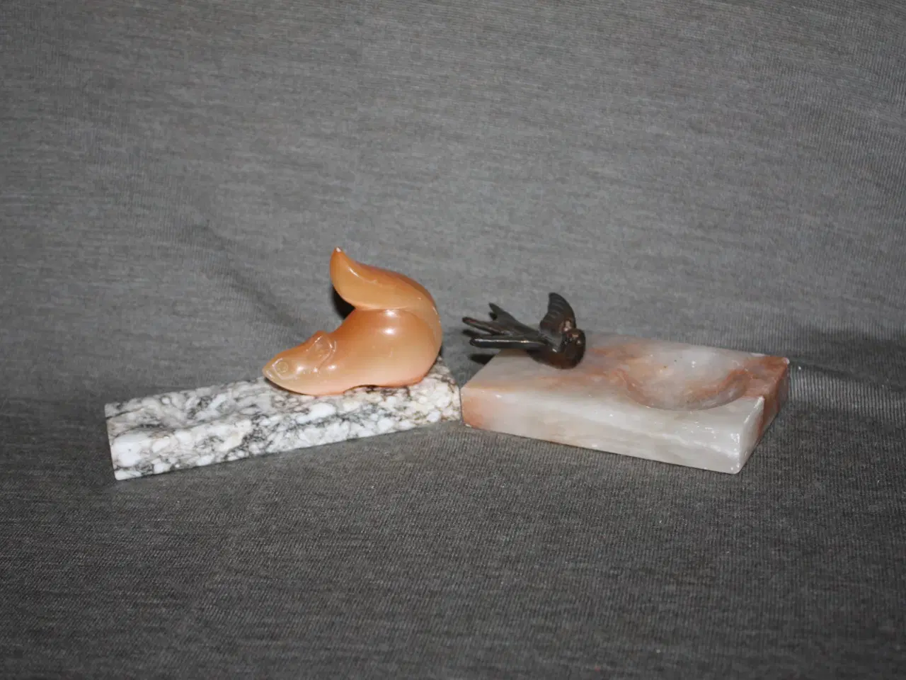 Billede 1 - Stenfigur med stenskål 12 cm x 7 cm