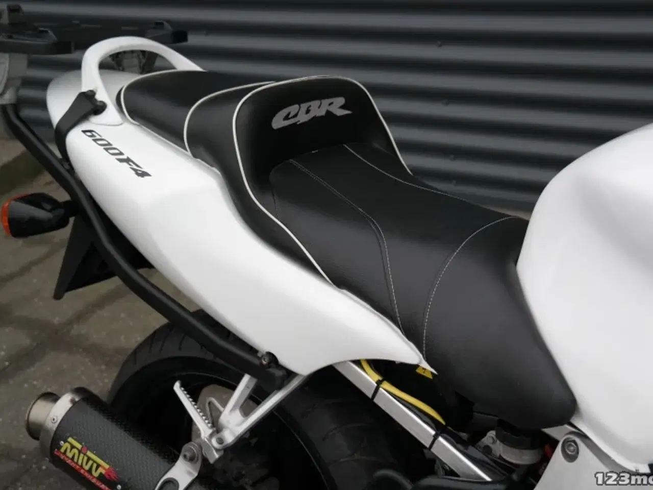 Billede 8 - Honda CBR 600 F MC-SYD       BYTTER GERNE