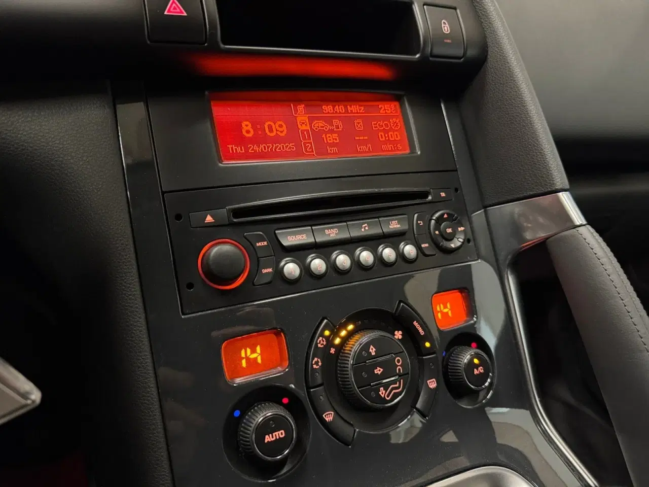 Billede 11 - Peugeot 3008 1,6 e-HDi 114 Active ESG