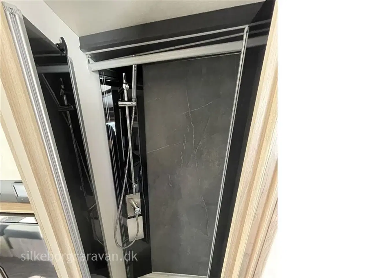 Billede 10 - 2026 - Elnagh T-Loft 532