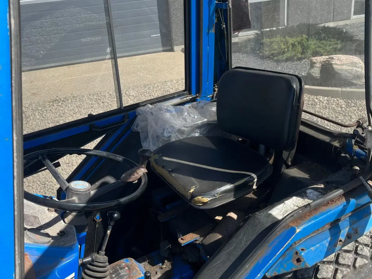 Billede 6 - Iseki 3210 Med klipper og kost