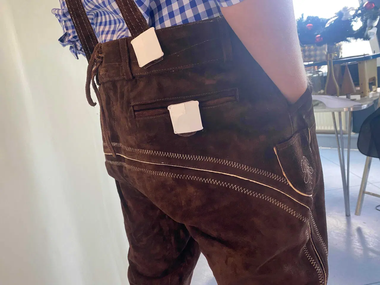 Billede 3 - Ægte lederhosen ubrugte 