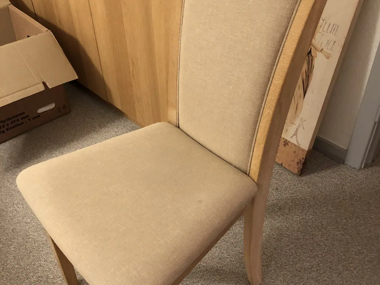 Billede 2 - Spisebordsstole, meget velholdte 