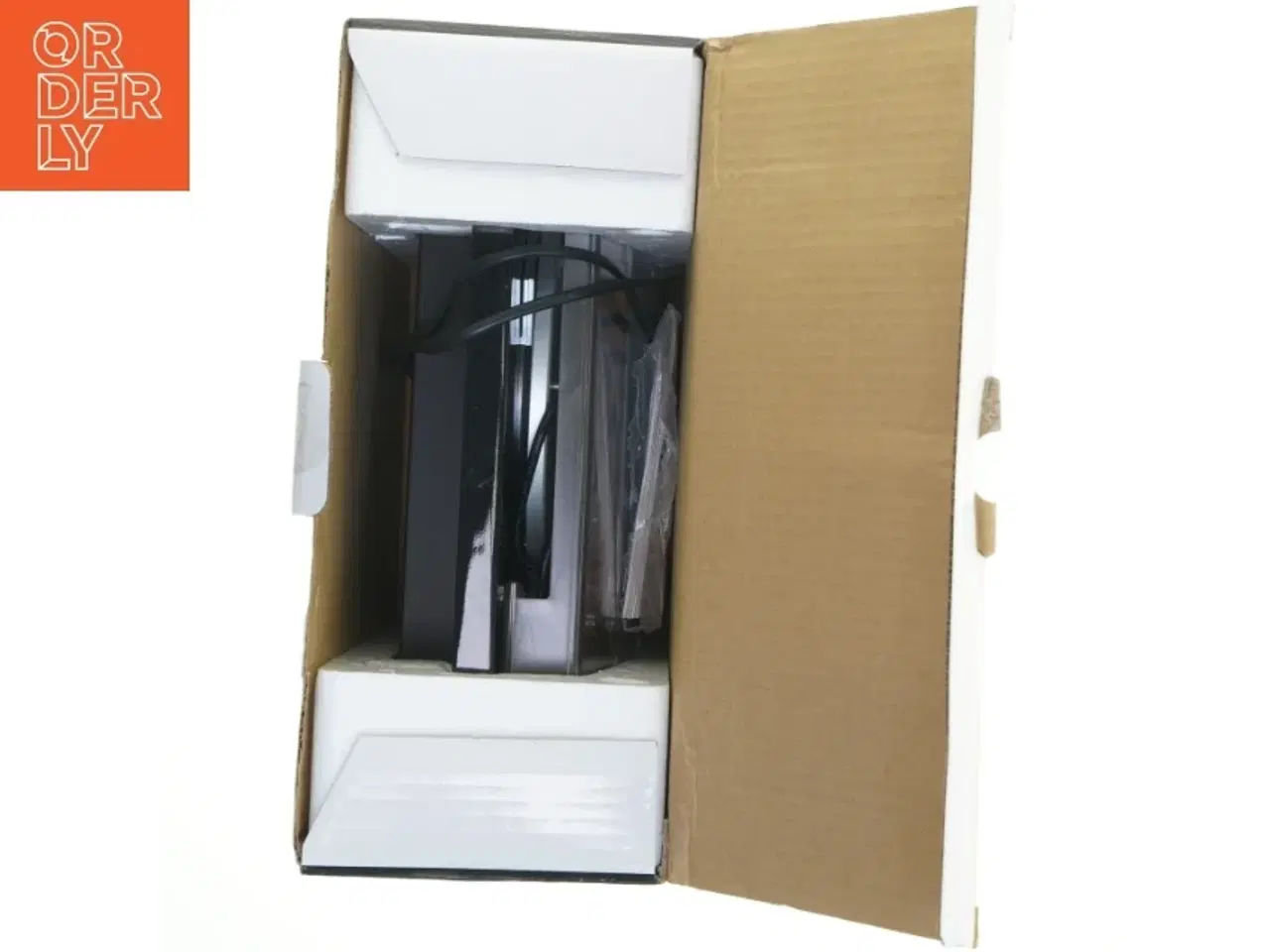 Billede 6 - Kompakt Pladespiller med USB fra Agk (str. 36x32x15 cm)