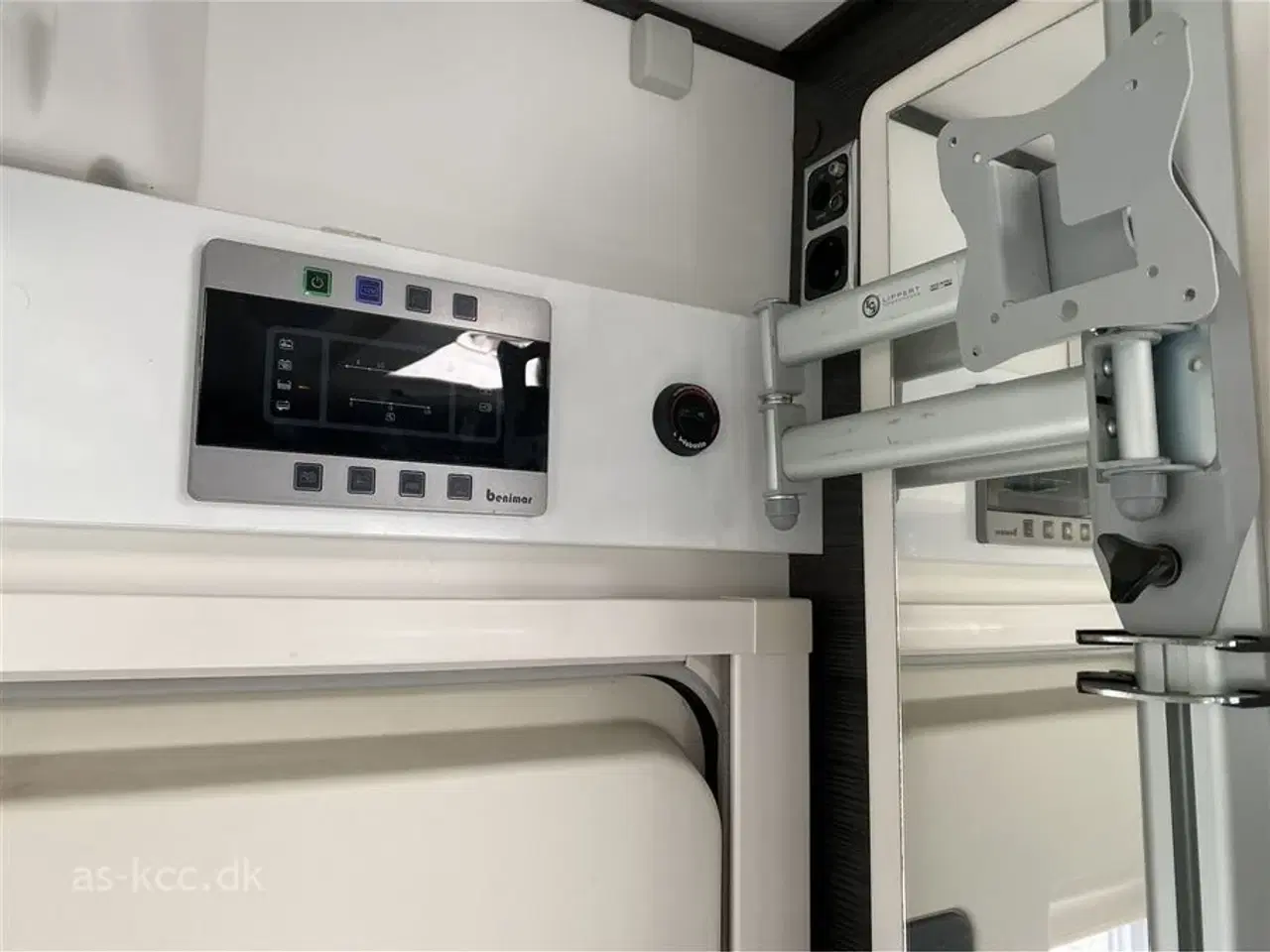 Billede 24 - 2020 - Benimar Mileo 287 Benimar Mileo 287 Face to Face model.