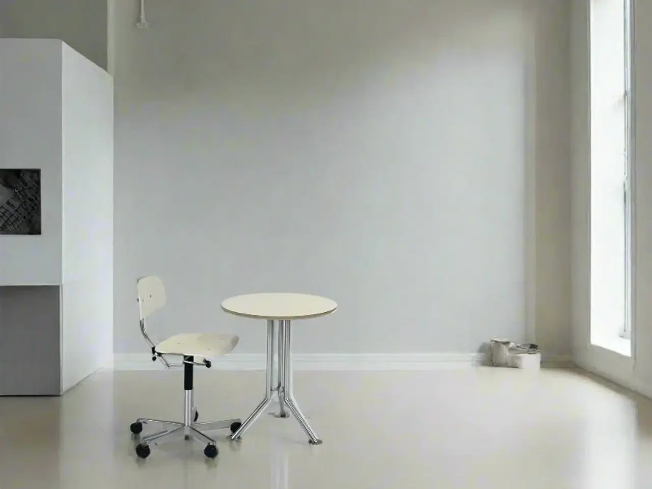 Billede 2 - Rundt bord fra Magnus Olesen (Hvid)