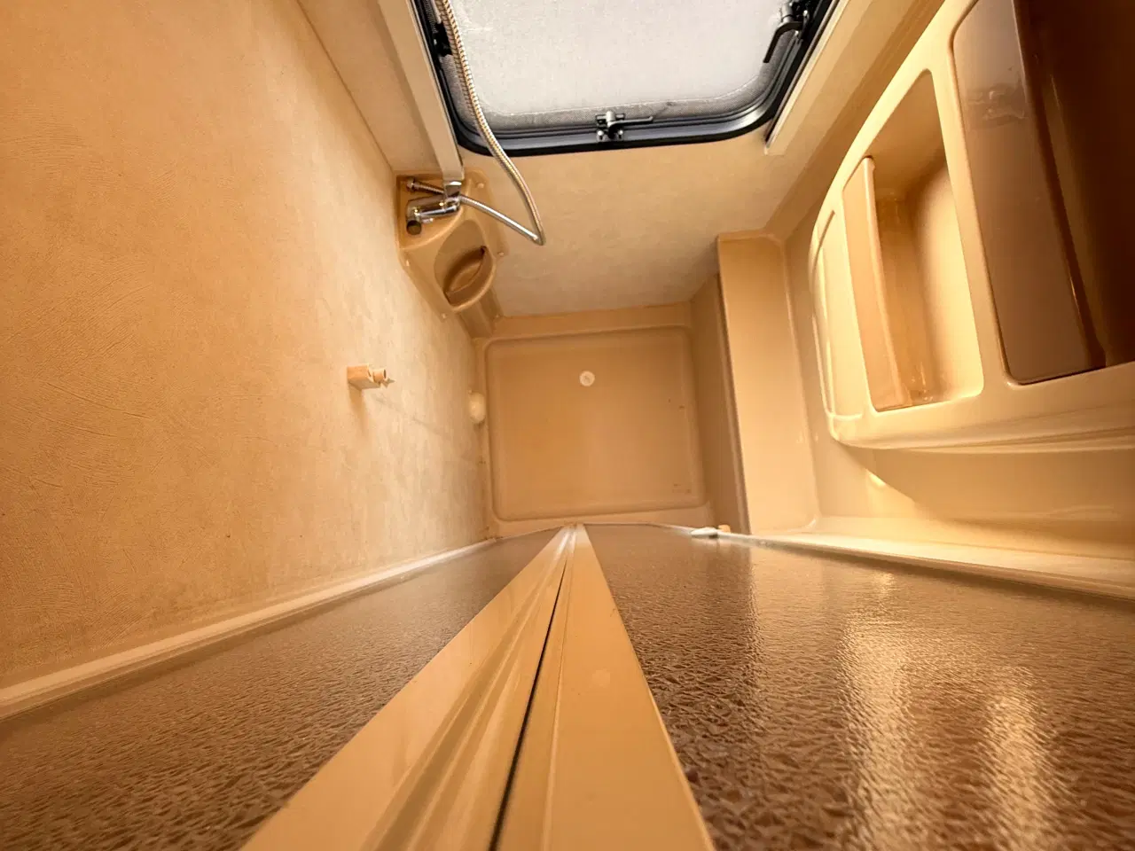 Billede 17 - 2008 Adria Adora 542 / Med Mover/ Solceller/ Telt