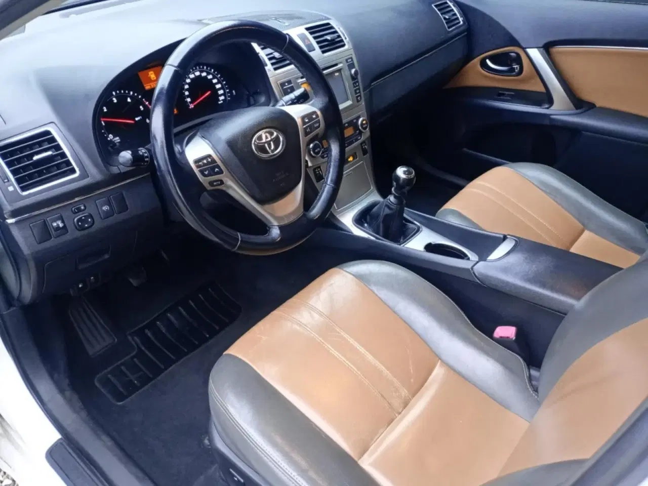 Billede 7 - Toyota Avensis 2,0 D-4D T2 stc.