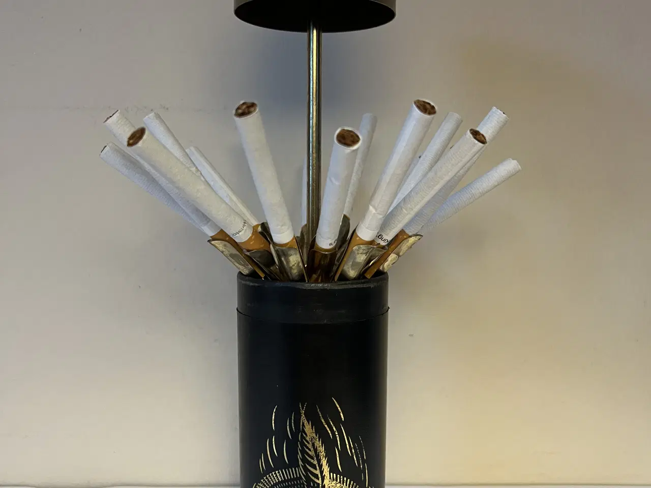 Billede 1 - Flot gammel mekanisk cigaretholder fra 60’erne