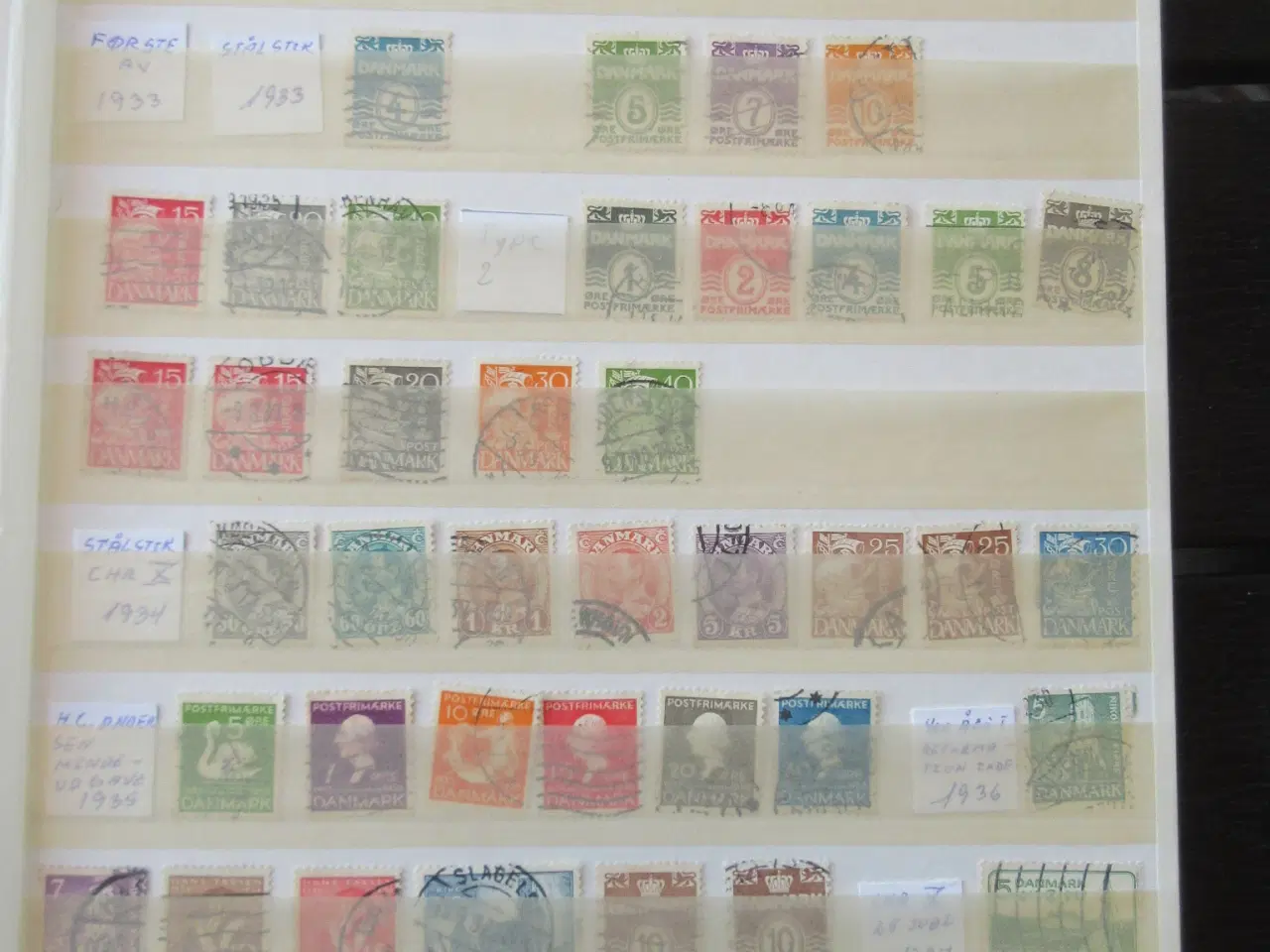 Billede 1 - Danmark samling i indstiksbog over 700 mærker