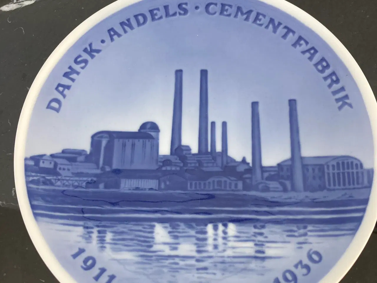 Billede 1 - Dansk andel cementfabrik platte