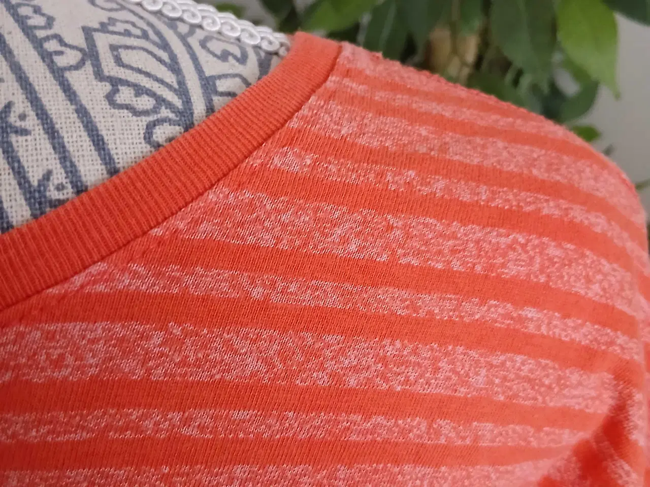 Billede 3 - T-shirt. Lindbergh. XL