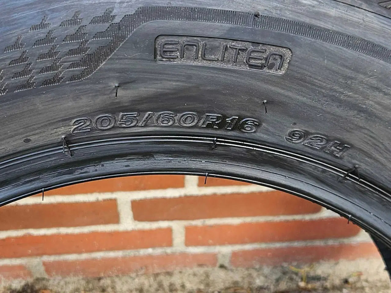 Billede 3 - Dæk fra ny bil