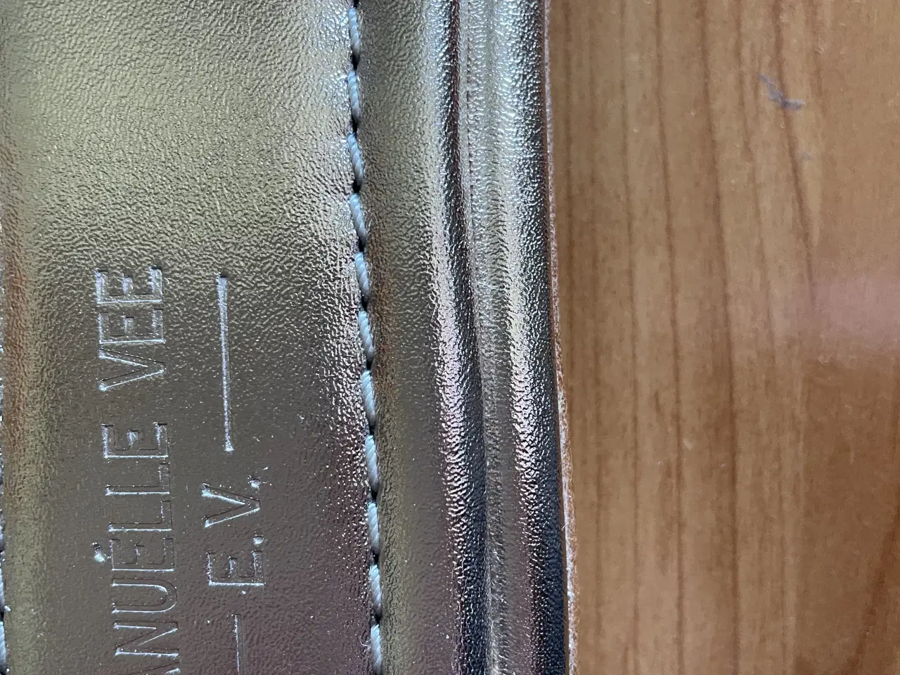 Billede 3 - Italienske læder sandaler i str.40