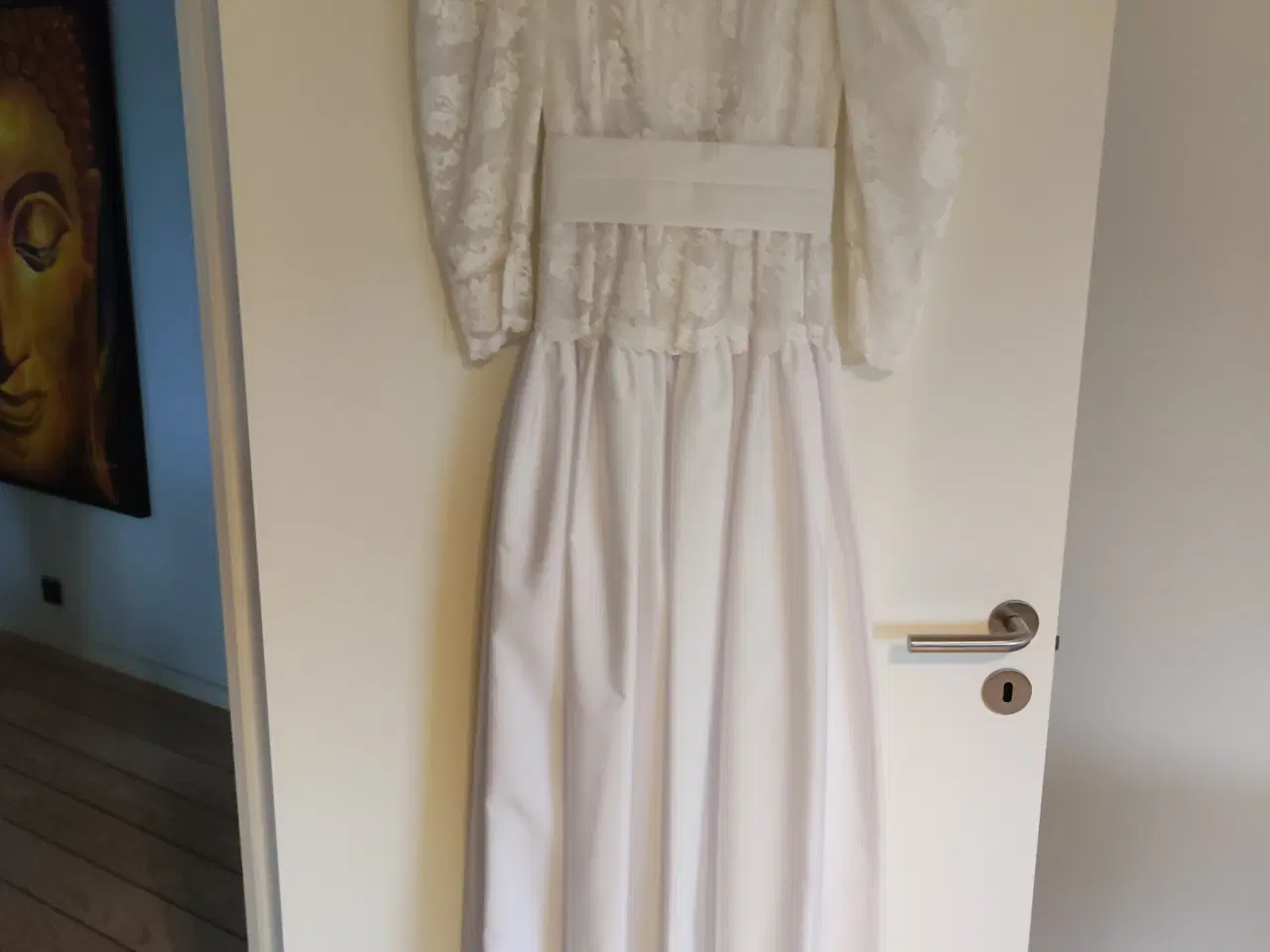 Billede 1 - Fin brudekjole model lilly