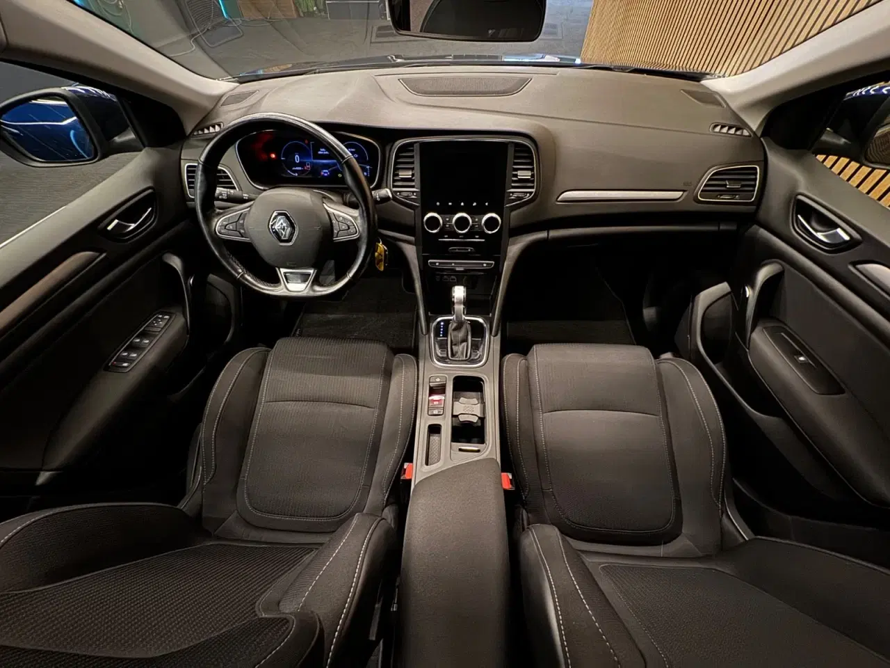 Billede 6 - Renault Megane IV 1,6 E-Tech Zen Sport Tourer