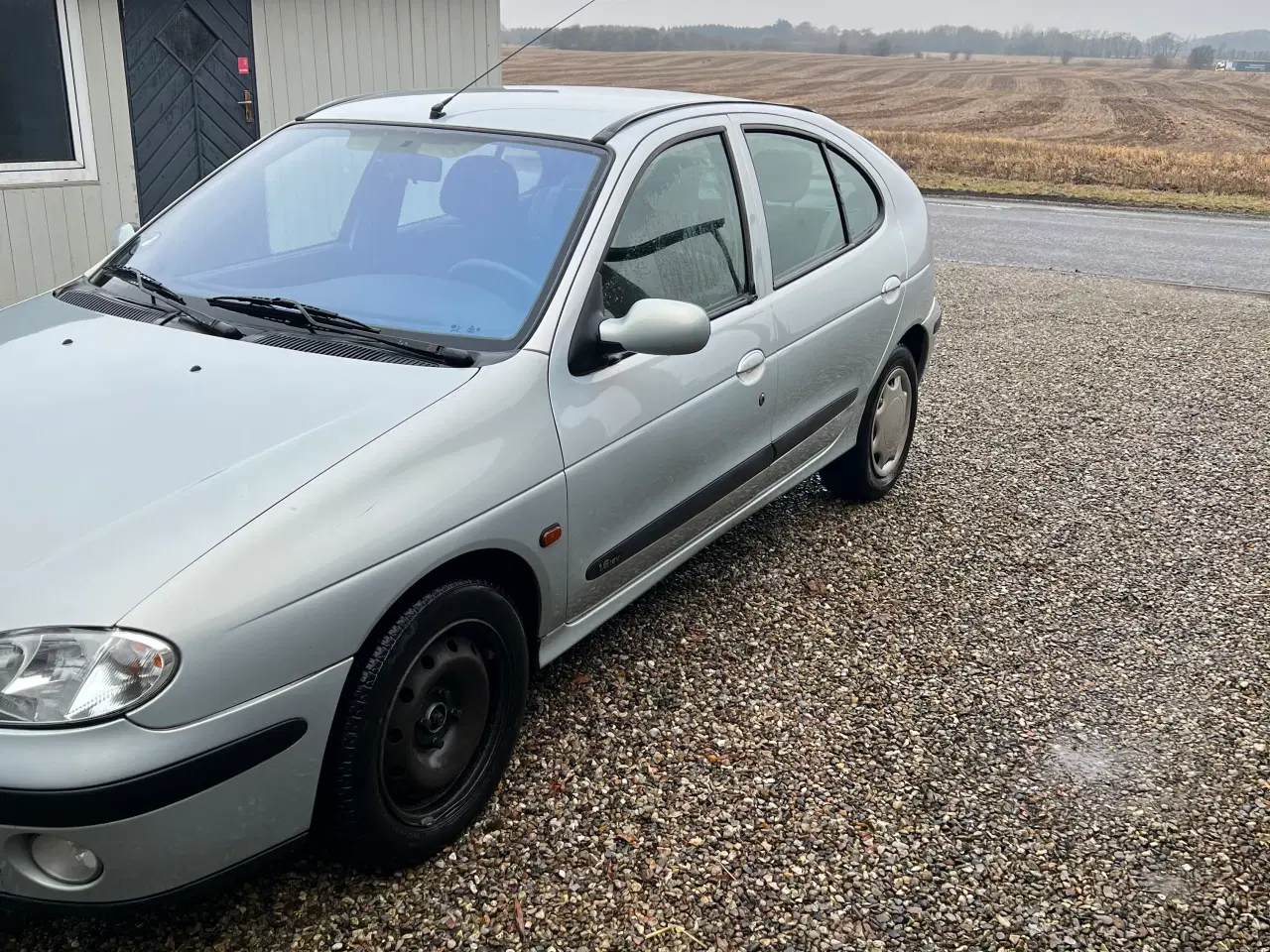 Billede 2 - Billig bil seriøs bud modtages 